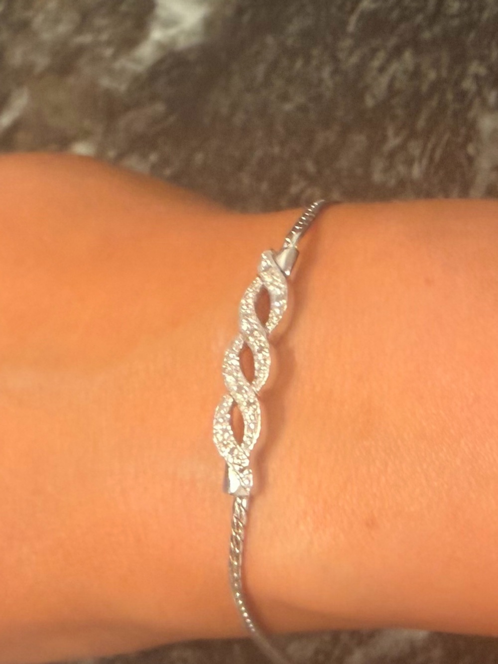 Genuine Diamond 925 Sterling Silver Infinity Bracelet 0.09 CTW 7.5”